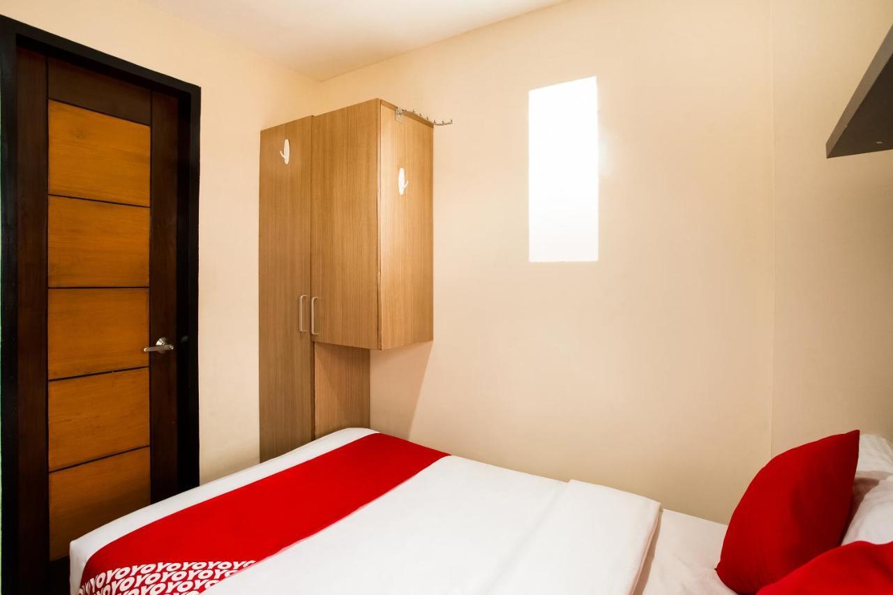 Oyo 199 Solange Apartelle Davao Bagian luar foto