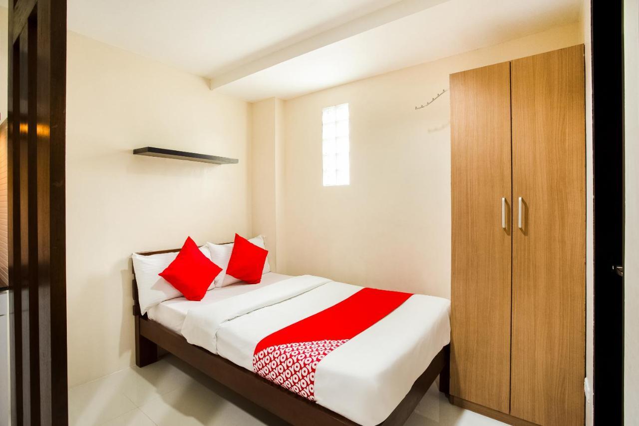 Oyo 199 Solange Apartelle Davao Bagian luar foto